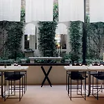 Experimental Marais 5*