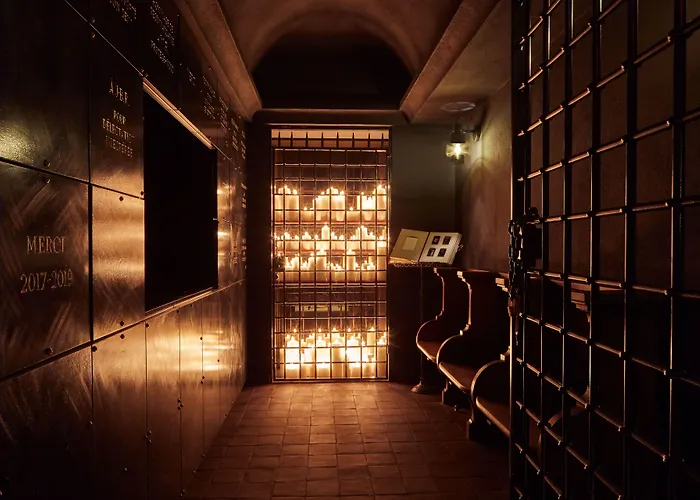 Experimental Marais Otel 5*