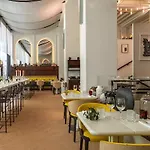 Experimental Marais Hotel