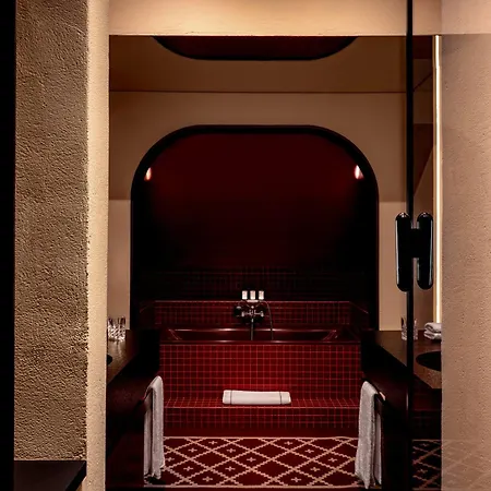Hotel Experimental Marais
