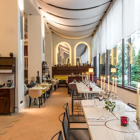 Experimental Marais Hotel 5*