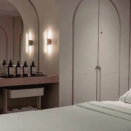 فندق Experimental Marais 5*
