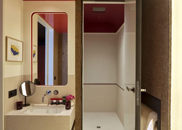 Experimental Marais 5*