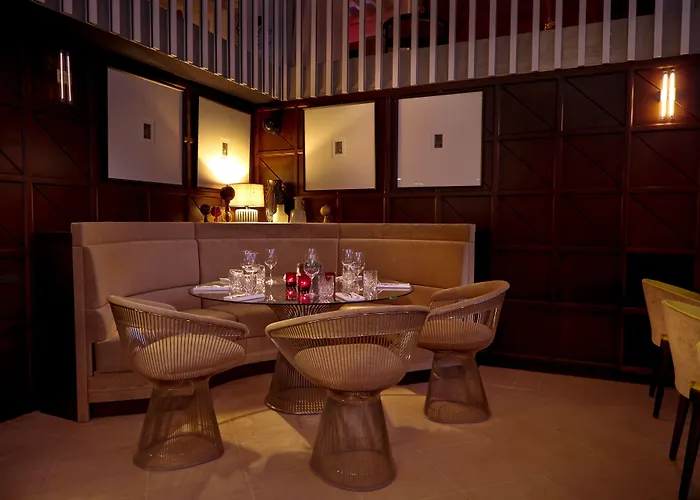 Experimental Marais 5*