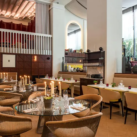 Experimental Marais 5*