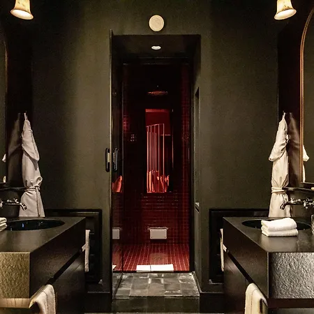 Experimental Marais 파리