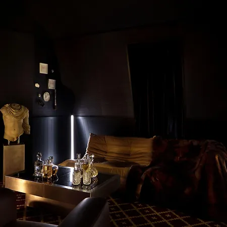 Experimental Marais 5* 파리