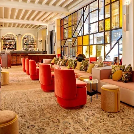 Experimental Marais Otel Paris
